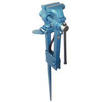 Tornillo con base pivotante