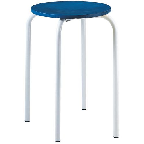 Taburete bajo con cuatro pies Taburete bajo con cuatro pies