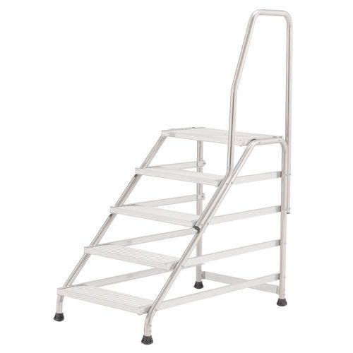Escalerilla fija con 1 rampa