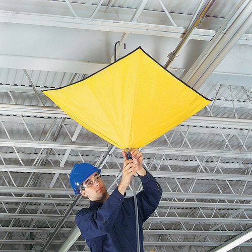 Sistema de desviación de goteras para techos - En forma de paraguas