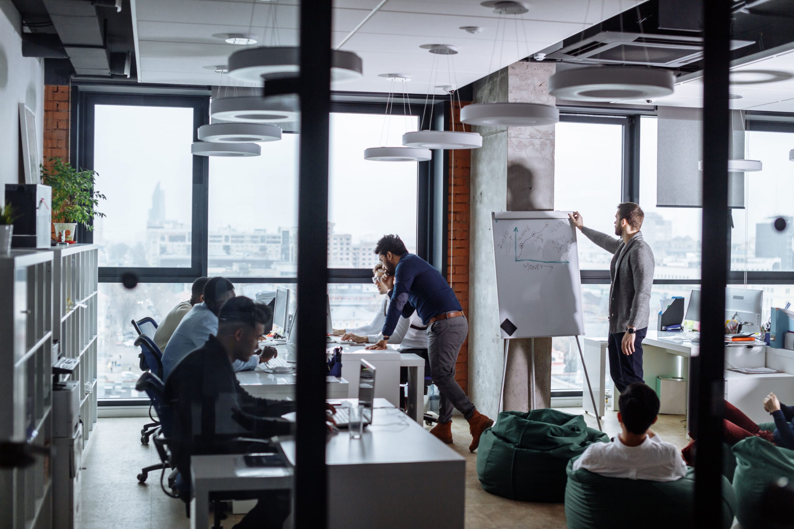 ¿De qué forma puede el espacio de trabajo promover la productividad y la calidad de vida?
