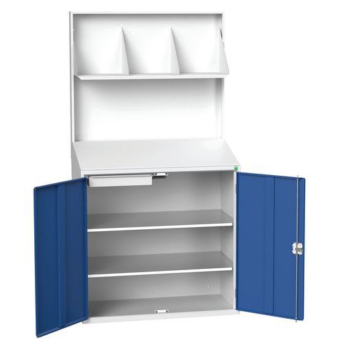 Puesto de consulta con panel macizo