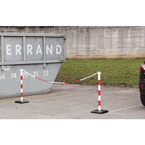 Poste de cadena en kit - PVC - Con base Poste de cadena en kit - PVC - Con base