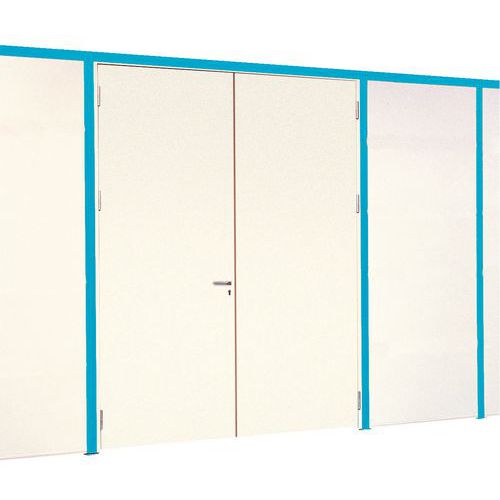 Puerta batiente para cerramientos de taller de melamina - Panel macizo - Altura 2,51 m Puerta batiente para cerramientos de taller de melamina - Panel macizo - Altura 2,51 m